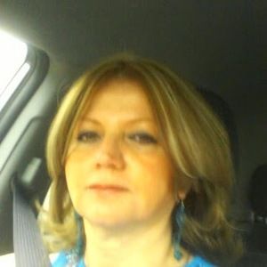 Meet your Posher, Ana